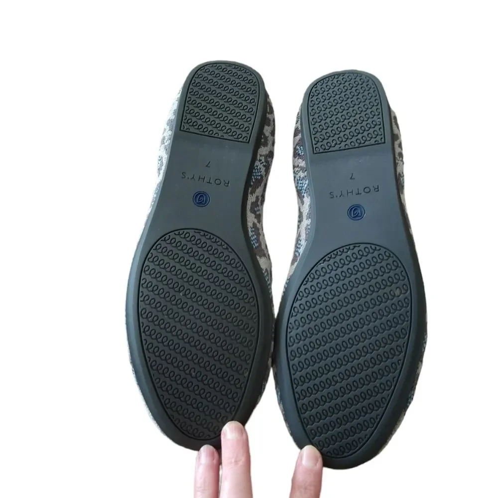 Rothys The Flats in Spotted Leopard Grey/Blue